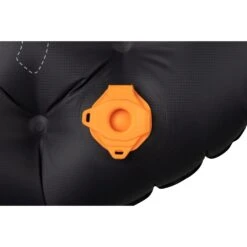 Sea To Summit Ether Light XT Extreme Insulated Mat (Regular) 10 Sea To Summit Ether Light XT Extreme Insulated Mat (Regular) -Sea To Summit AMELXTEXM EtherlightXTExtreme USP ValveClosed 01