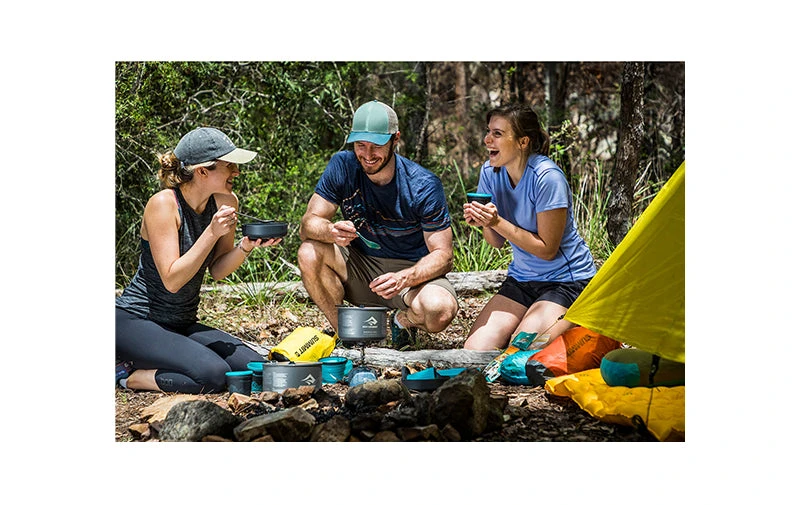 Sea To Summit Delta Light Camp Set 4.4 (4 Bowls & 4 Mugs) 4 Sea To Summit Delta Light Camp Set 4.4 (4 Bowls & 4 Mugs) - Image 4