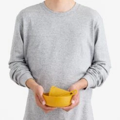 Sea To Summit Passage 1 Person Dinnerware Set (6 Piece) -Sea To Summit PassageDinnerwareSet1P6PieceYellow ACK037051 120913 MODEL 1