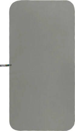 Sea To Summit Pocket Towel - M|-|Serviette Pocket - Moyenne -Sea To Summit STS 210 7E 7EDetail1 20Grey 959e12ce 1b76 428d a7dd 950ed2910400