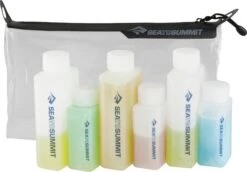 Sea To Summit Travelling Light TPU Clear Zip Pouch|-|Pochette à Glissière Transparente Avec 6 Bouteilles Travelling Light TPU -Sea To Summit STS 440 7E 7EFront2 20Transparent
