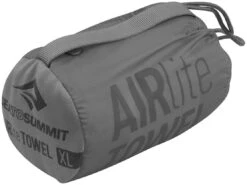 Sea To Summit Airlite Towel - Extra Large|-|Serviette Airlite - Très Grande -Sea To Summit STS 510 7E 7EDetail2 20Grey 2b57c15a acb5 48c9 8dea e1f7e572b41d