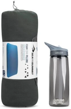 Sea To Summit Foam Core Pillow|-|Oreiller En Mousse Foam Core -Sea To Summit STS 530 7E 7EDetail4 20Navy 20Blue