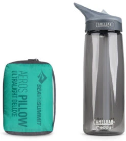 Sea To Summit Aeros Ultralight Deluxe Pillow|-|Oreiller Premium Ultra-léger Aeros -Sea To Summit STS 576 7E 7EDetail2 20Sea 20Foam