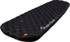 Sea To Summit Ether Light XT Extreme Sleeping Mat [Regular]|-|Matelas De Sol Ether Light XT Extreme [Régulier] -Sea To Summit STS 944 7E 7EDetail4 20Black