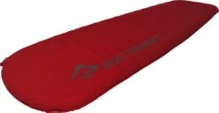 Sea To Summit Comfort Plus Self-Inflating Sleeping Mat - Large|-|Matelas De Sol Auto-gonflant Comfort Plus - Grand -Sea To Summit STS 975 25 7E 7ETop 20Crimson 20Red