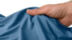 Sea To Summit Pocket Towel - Small 32 X 16 In|-|Serviette Pocket - Petit 32 X 16 In -Sea To Summit STS A2510 7E 7EDetail2 20Blue