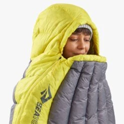 Sea To Summit Spark Womens Down Sleeping Bag -1°C -Sea To Summit SparkDownSleepingBagWomens7C 45FRegular ASL041071 331701 MODEL 3 2c454569 c9d2 4557 8268 873c41a4ca39
