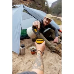 Sea To Summit Frontier Ultralight Collapsible Dinnerware Set (2 Person 6 Piece) -Sea To Summit Wayfarer Brand Lifestyle 3 cd03fe3e 14b1 479e 9ab5 39eea3e6c46e